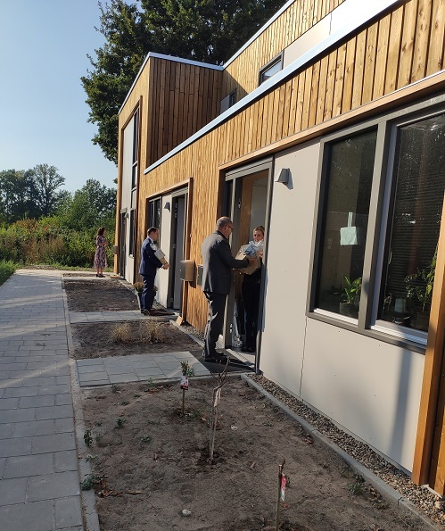 weert houten woning